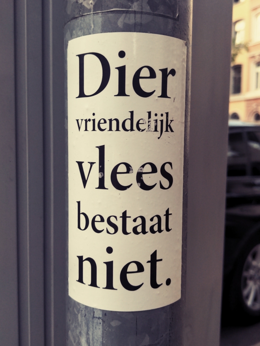 Aufkleber "Diervriendelijk vlees bestaat niet."